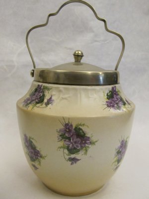 early 20th Century biscuit tin